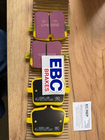 Задні дискові колодки DP42320R EBC BRAKES