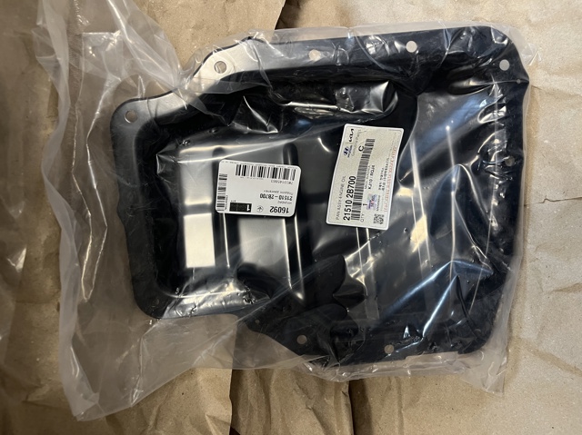 Піддон двигуна 215102B700 HYUNDAI