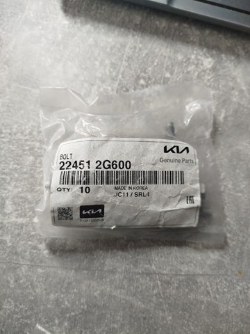 Болт клапанної кришки ГБЦ 224512G600 HYUNDAI