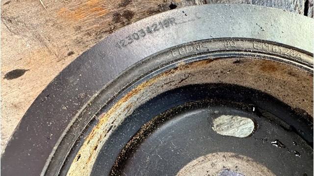 Демпфер колінвалу 123034219R NISSAN