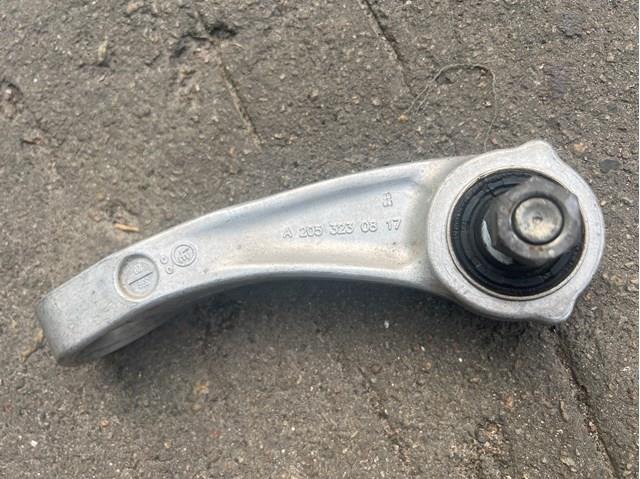 Яйця стабілізатора переднього A2053230817 MERCEDES