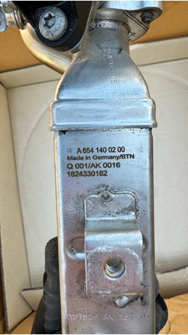 Радіатор системи рециркуляції ОГ A6541400200 MERCEDES