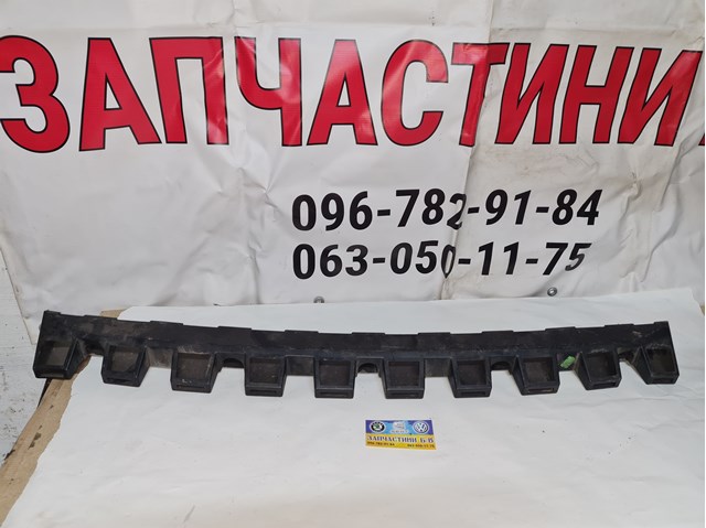 Направляюча заднього бампера, ліва 5J9807863 VAG