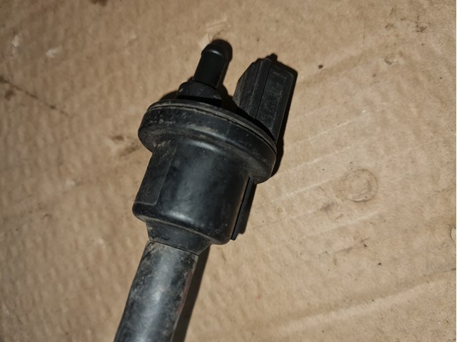 Клапан парів бака 6QE906517 VAG