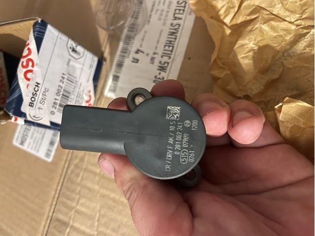 Регулятор тиску палива 0281002241 BOSCH