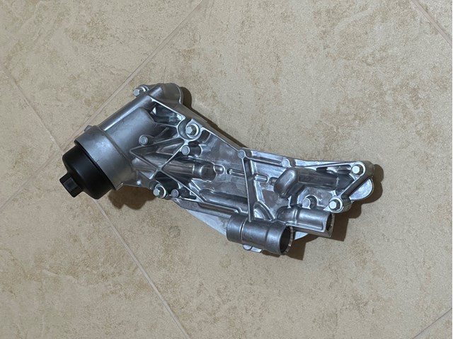 Корпус масляного фільтра 55353322 GM