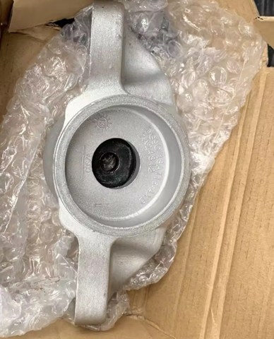 Опора стійки амортизатора заднього DG9Z18A161C FORD