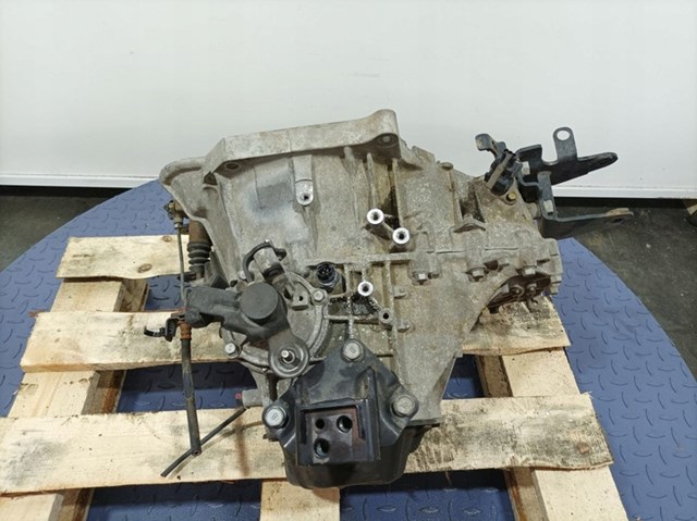 Коробка механіка в зборі 4300032080 HYUNDAI