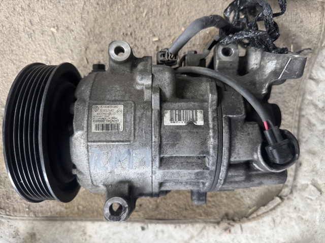 Насос кондиціонера 8200939386 RENAULT