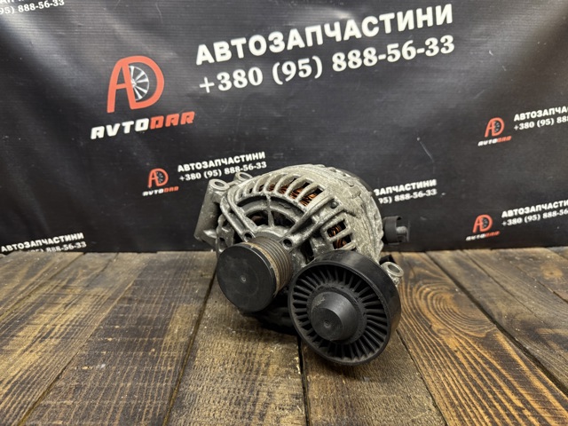 Авто генератор 12317543083 BMW
