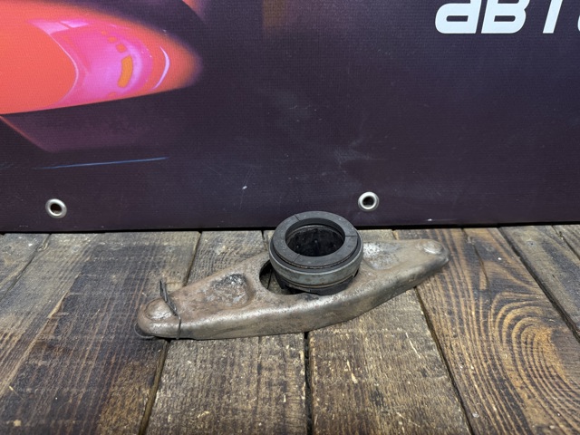 Підшипник ковзання зчеплення 21517564027 BMW