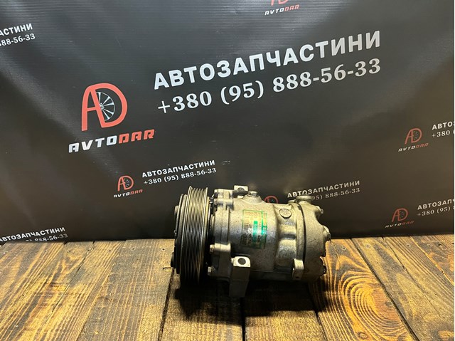 Компресор кліматичної установки 24461719 OPEL
