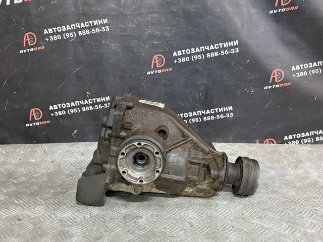 Міст середній в зборі 33107526932 BMW