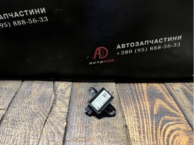 Датчик Айрбег передній A0038208426 MERCEDES