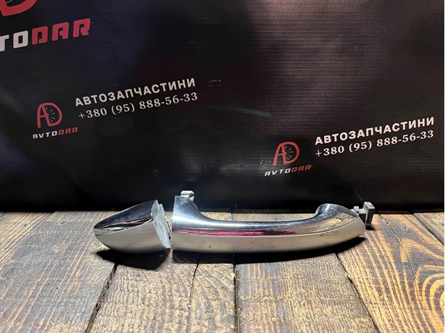 Ручка передніх дверей зовнішня, права A16476006709775 MERCEDES