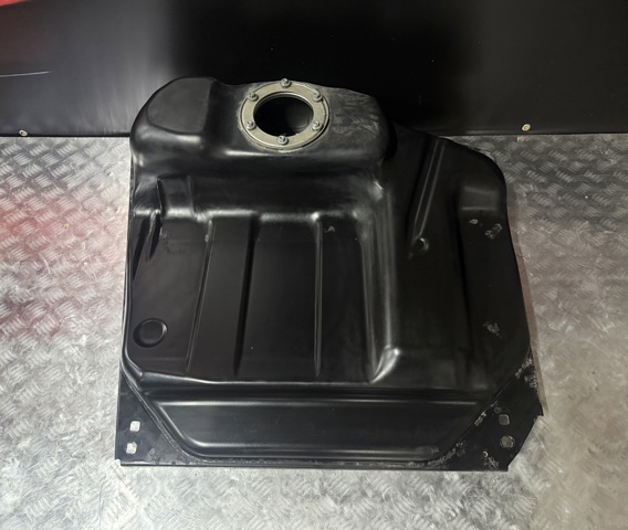 Бензобак A1694701901 MERCEDES