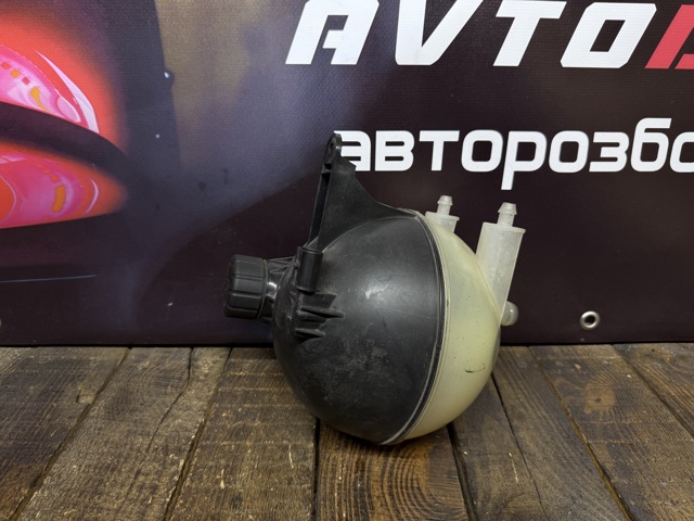 Бачок розширювальний A1695000149 MERCEDES