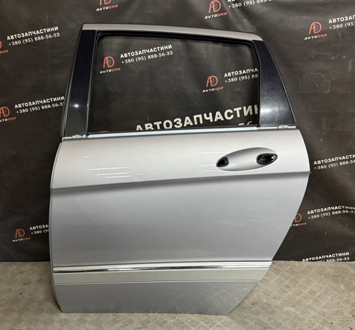 Двері пасажирськи задні ліві A1697301305 MERCEDES