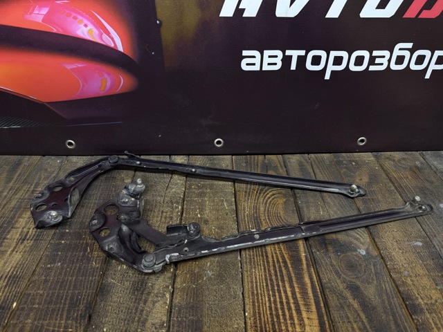 Петля капота, права A2108800828 MERCEDES