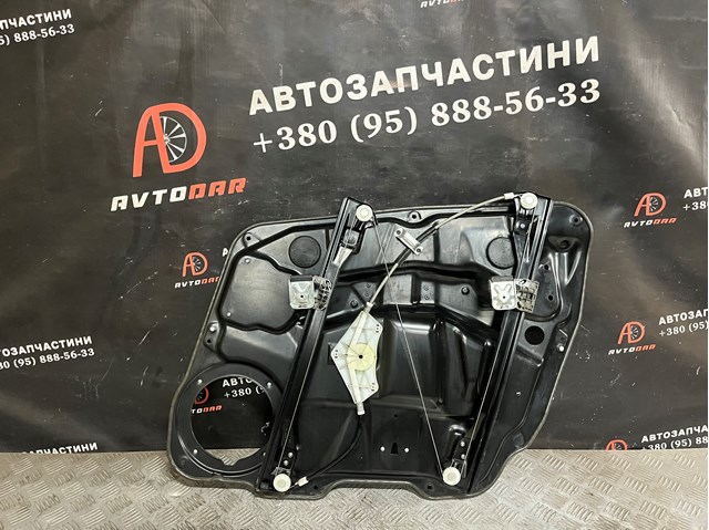 Підйомник механічний вітрового скла A2517200579 MERCEDES