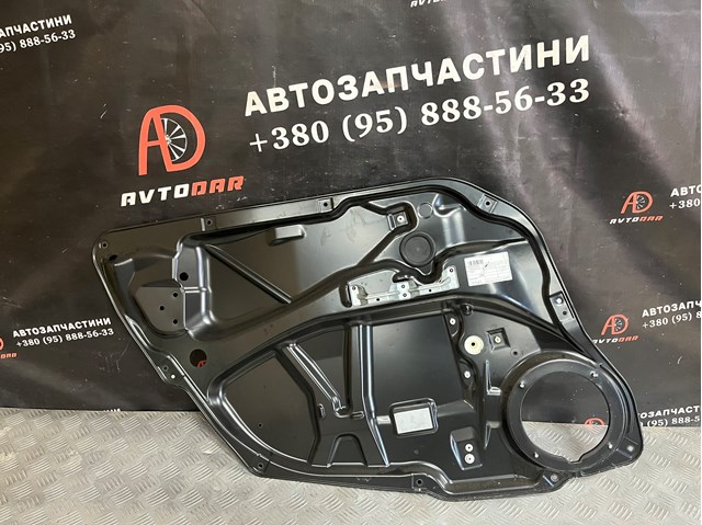Динамік задній A2517302679 MERCEDES