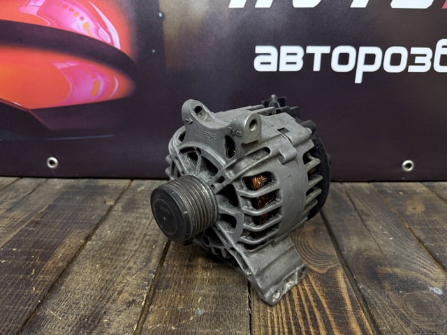 Генератор автомобільний A2661540902 MERCEDES