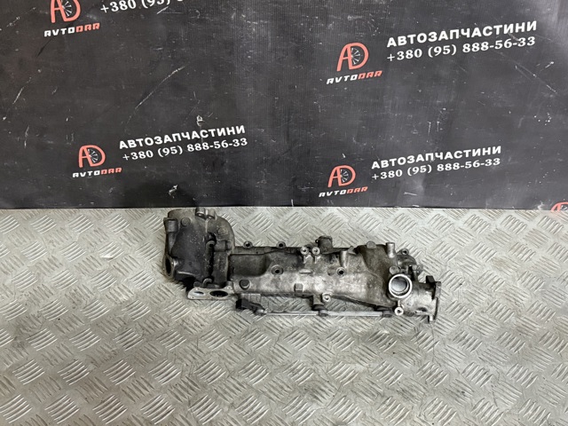 Колектор впускний, лівий A6420905437 MERCEDES