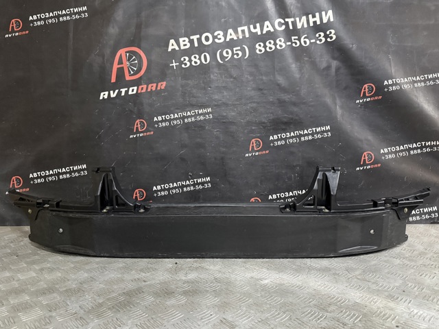 Буфер бампера переднього TA0150070C MAZDA