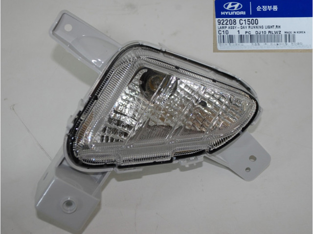 Права протитуманні фари 92208C1500 HYUNDAI