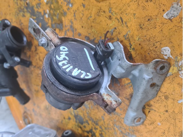 Насос охолодження 0005000686 MERCEDES