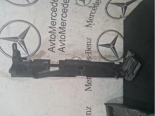 Кронштейн радіатора лівий 0995041800 MERCEDES