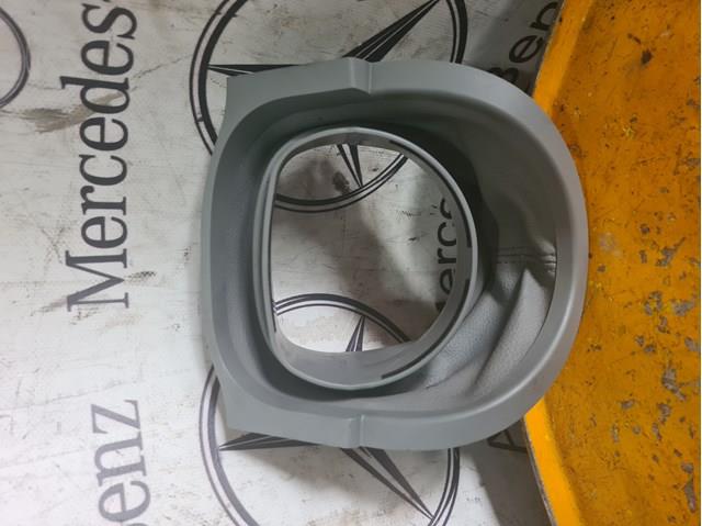 Накладка рульової колонки 1644600095 MERCEDES