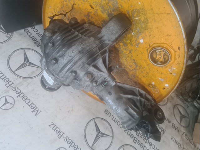 Редуктор переднього моста 1663300400 MERCEDES