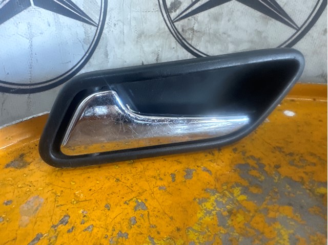 Ручка дверей лівих, внутрішня, перед/зад 1697600161 MERCEDES