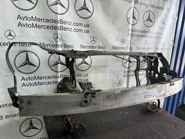 Кронштейн підсилювача переднього бампера 2036202295 MERCEDES