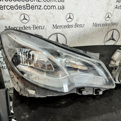 Основна фара - вставка 2078208061 MERCEDES