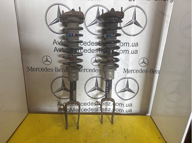 Стійка передня права 2113236600 MERCEDES