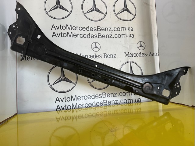 Телевізор верхній 2116200916 MERCEDES