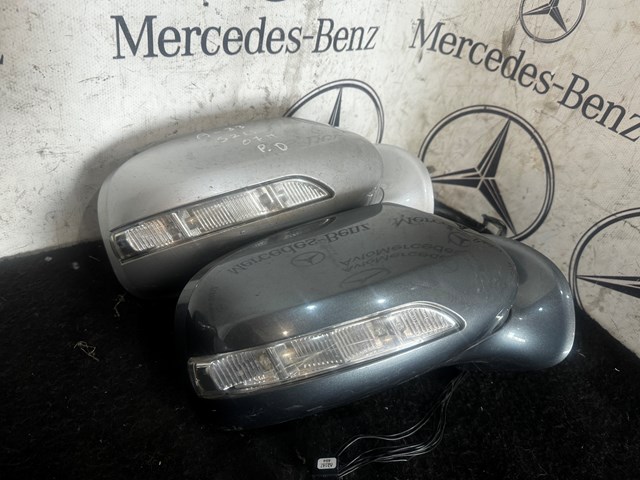 Праве дзеркало заднього виду 2118101476 MERCEDES
