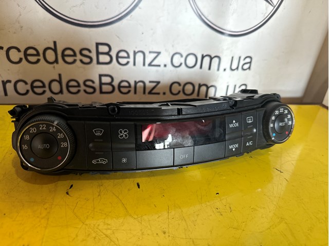 Регулятор вентилятора обігрівача 2118302090 MERCEDES