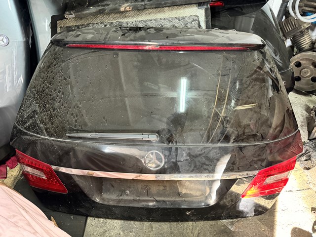 Треті двері 2127400105 MERCEDES