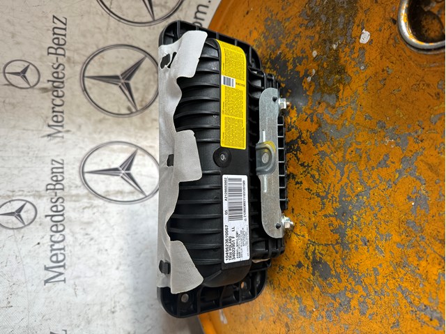 Установка подушки безпеки пасажира 2128603002 MERCEDES