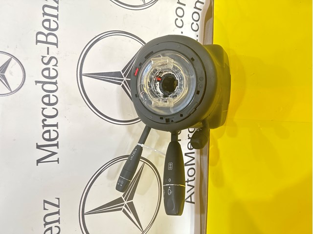 Перемикач підрульовий, в зборі 2129007702 MERCEDES