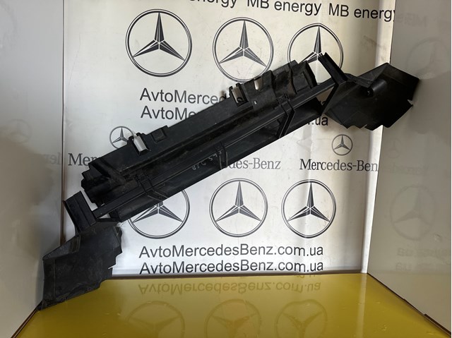Повітропровід / дефлектор радіатора, нижній 2185052430 MERCEDES