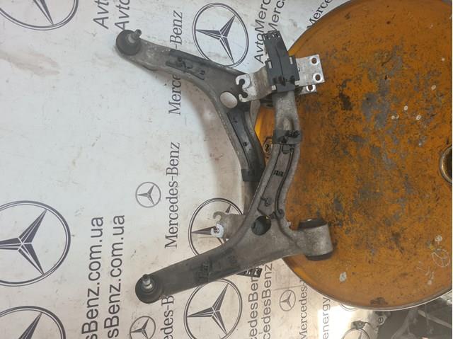 Важіль передній лівий 2463304700 MERCEDES