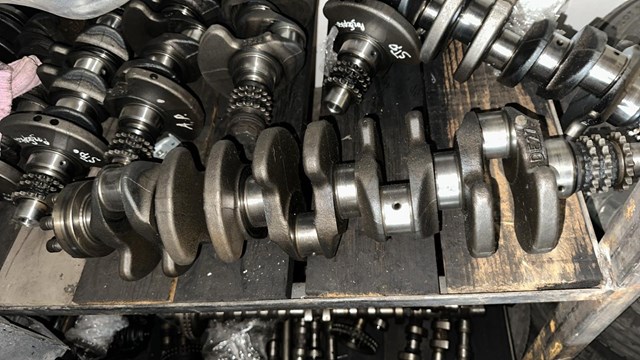 Вал колінчастий і маховик Mercedes ML/GLE