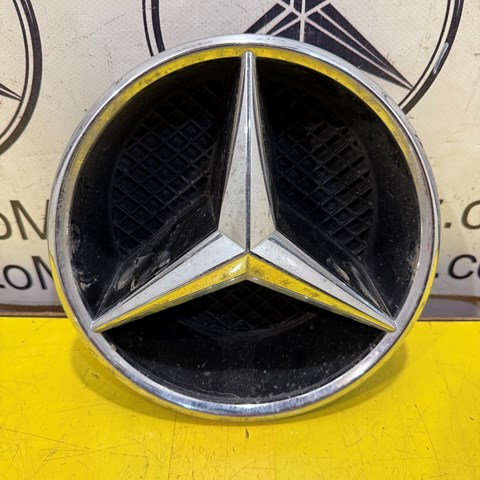 Фірмовий значок решітки радіатора A0008172116 MERCEDES