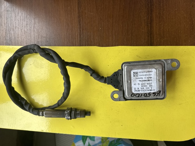 Датчик оксидів азоту NOX, передній A0009051612 MERCEDES