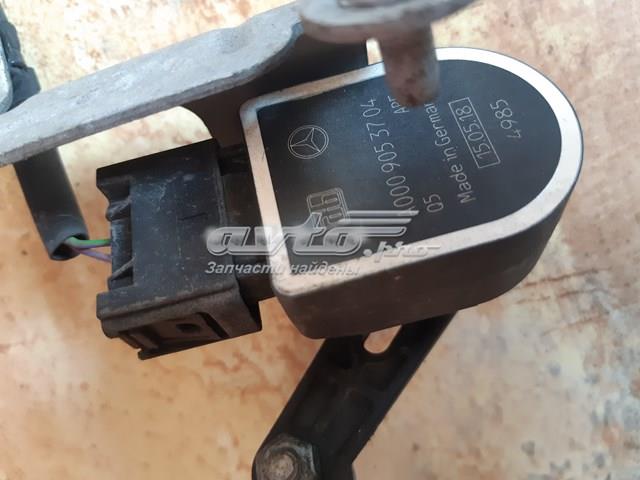 Датчик рівня положення кузова, передній A0009053704 MERCEDES