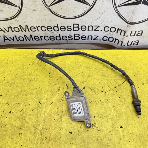 Датчик оксидів азоту NOX, задній A0009059703 MERCEDES